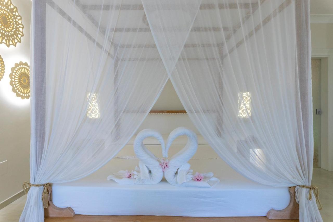 Il Lusso Del Silenzio Hotel Ugento Buitenkant foto